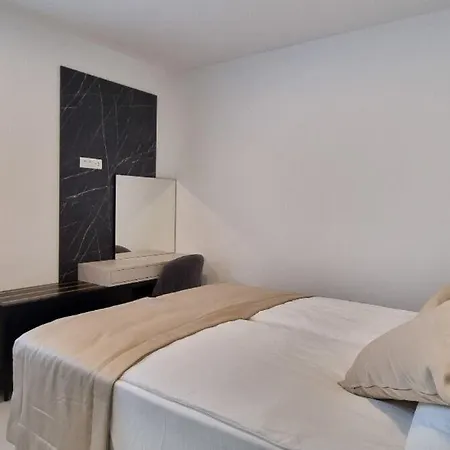 Apartment 2 - 100 M From Sea *