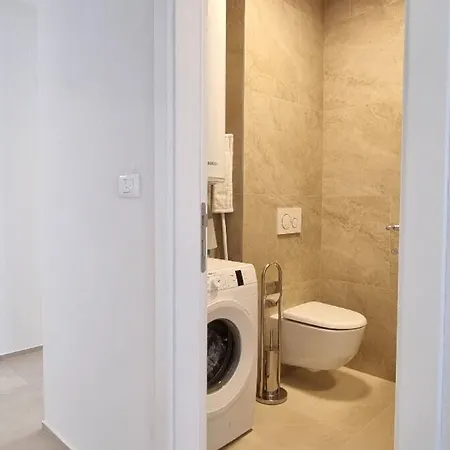 Apartment 2 - 100 M From Sea